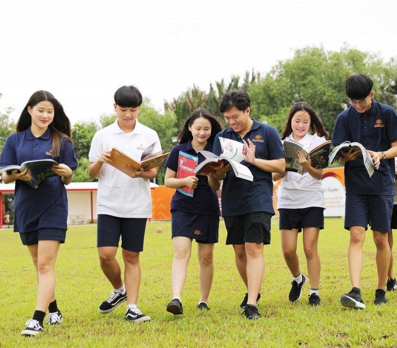Không nên có thai tuổi vị thành niên