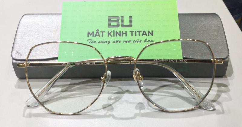 Kính đổi màu của Kính mắt Butitan