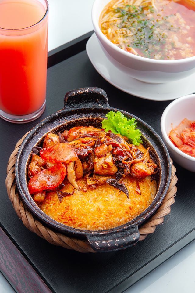 KOMBO - Cơm Niêu Singapore