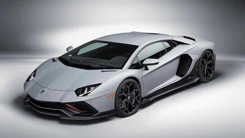 ﻿Lamborghini Aventador