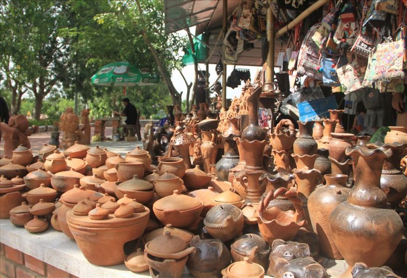 Làng gốm Bàu Trúc