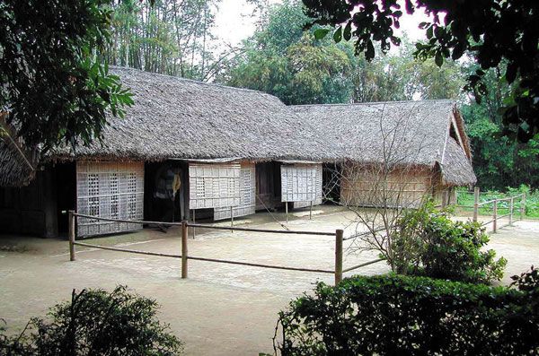 Làng Sen quê Bác