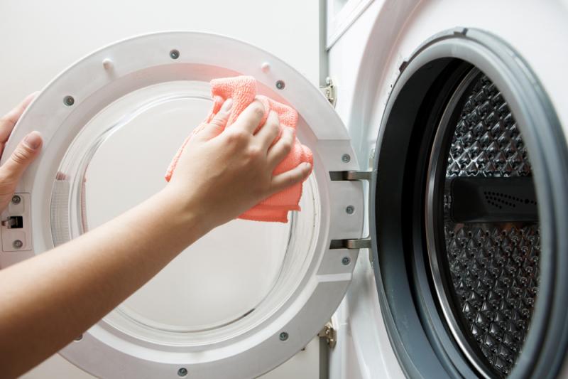 Lắp đặt thiết bị chống tràn nước