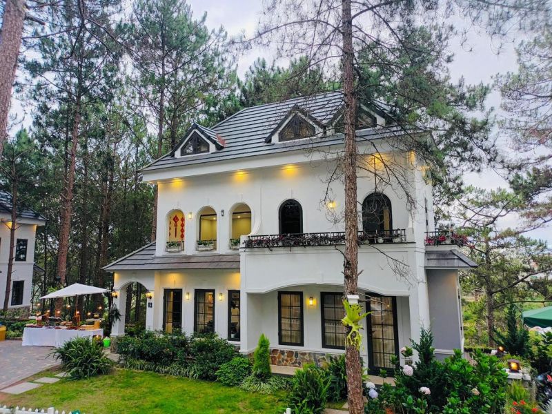 Lat Valley Villa