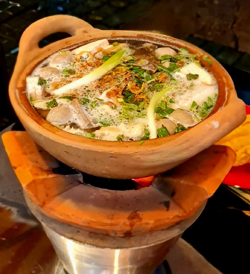 Lẩu Bò - Dê Hẻm 294