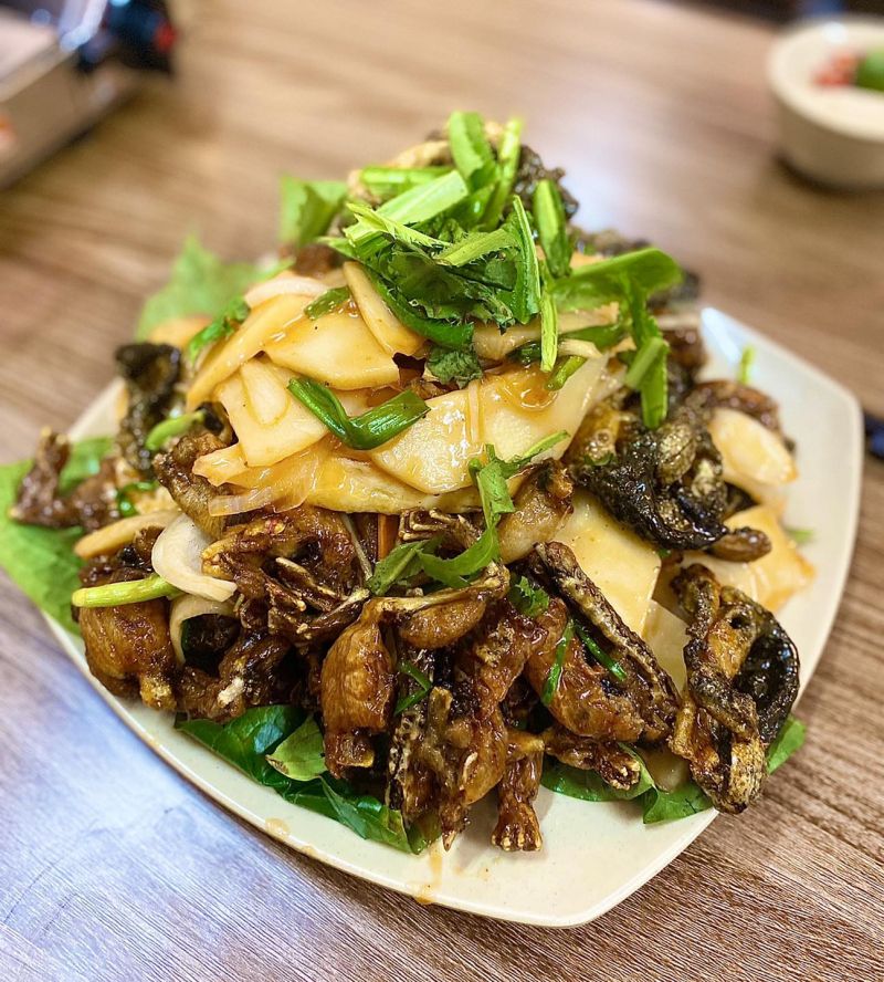 Lẩu Ếch Dì Béo