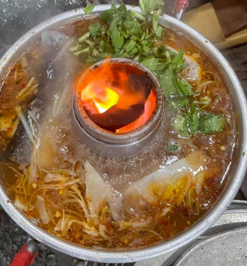 Lẩu Ếch 81 Nguyễn Hoàng