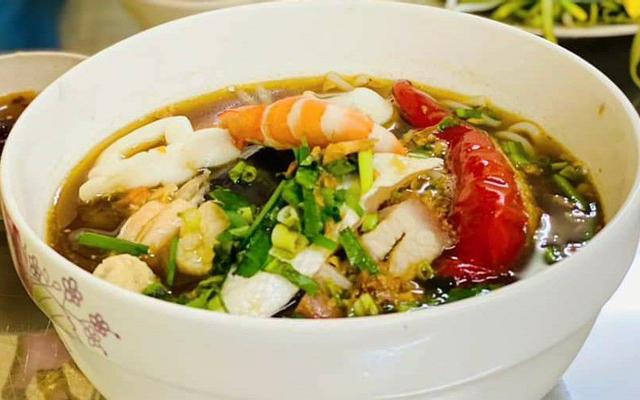 Lẩu Mắm & Bún Mắm Cô 5 Đồng Tháp