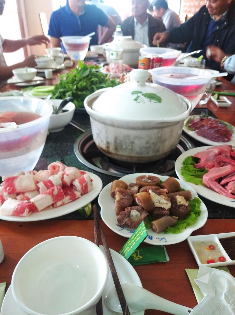 Lẩu Nấm Hoa Lan