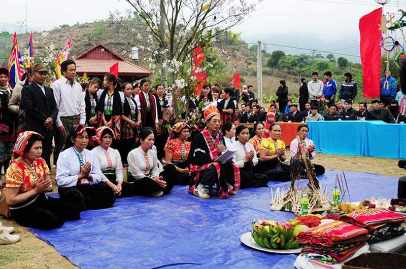 Lễ hội Cầu mưa Mộc Châu