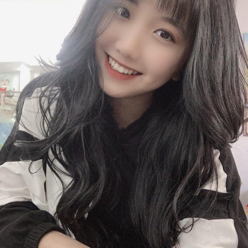 Lê Thị Khánh Huyền