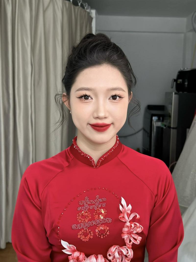 Li Bridal