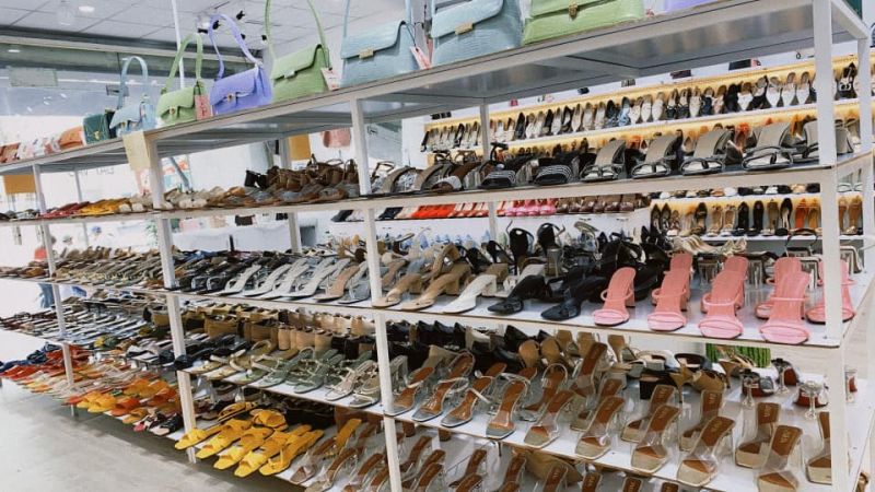 LIN SHOES