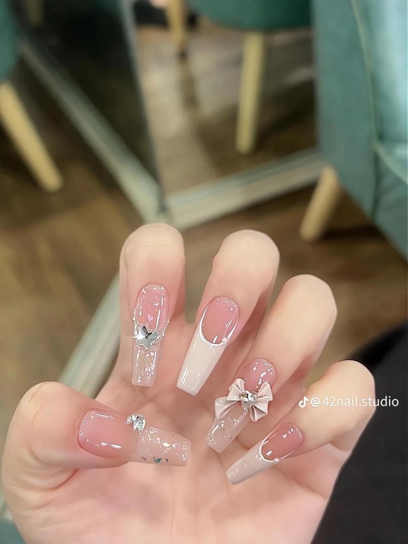 Linh Linh Nail