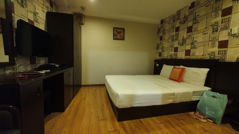 Little Brick Saigon Hotel