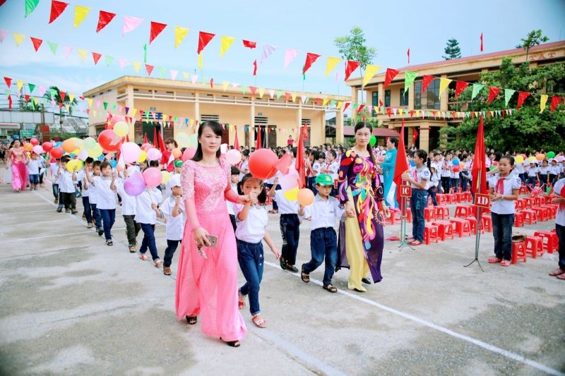 Lời dẫn đón học sinh vào lớp 1 (số 3)