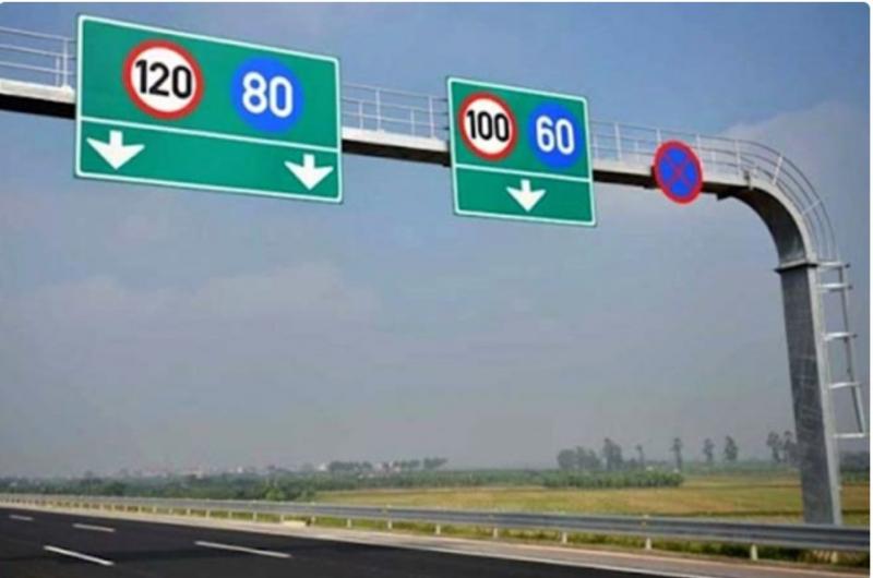 Luôn điều khiển phương tiện giao thông di chuyển đúng với tốc độ quy định