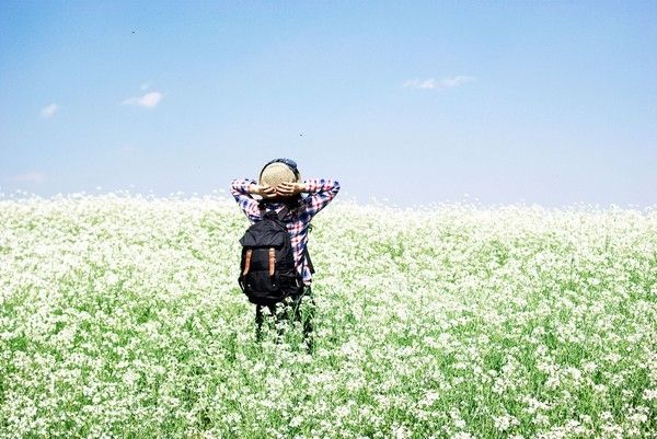 Đừng để nươc mắt rơi chỉ vì nỗi buồn