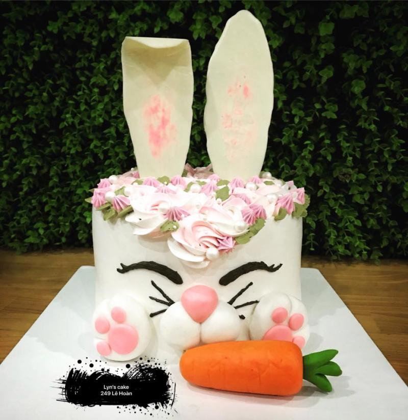 Lyn's Cake