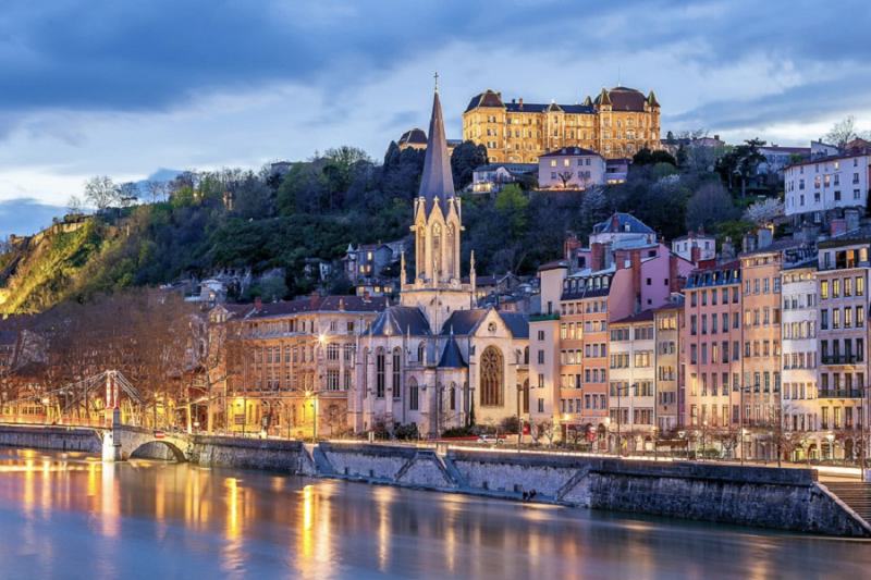 Lyon, Pháp