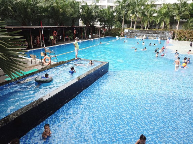 Maia Club – Hồ bơi đáy cát Quận 7