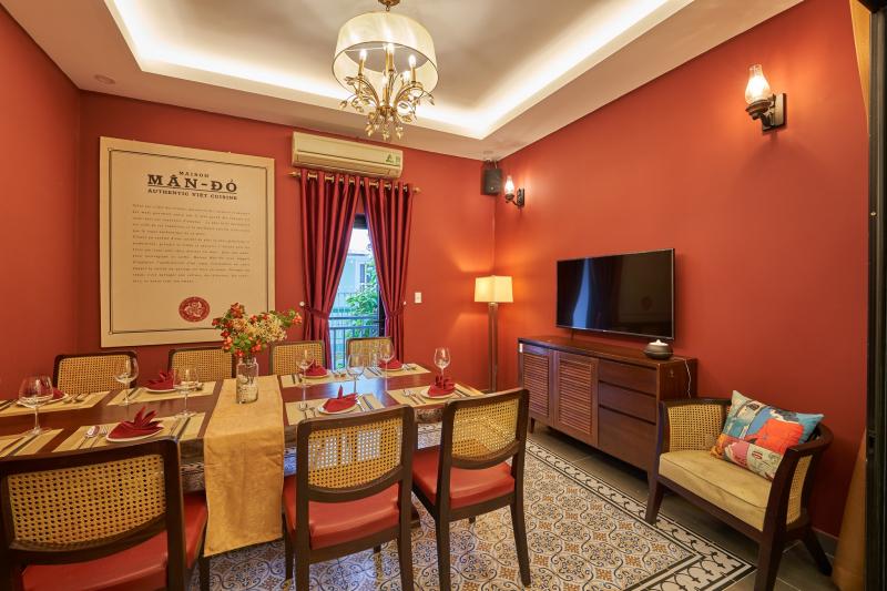 Maison Mận-Đỏ Restaurant