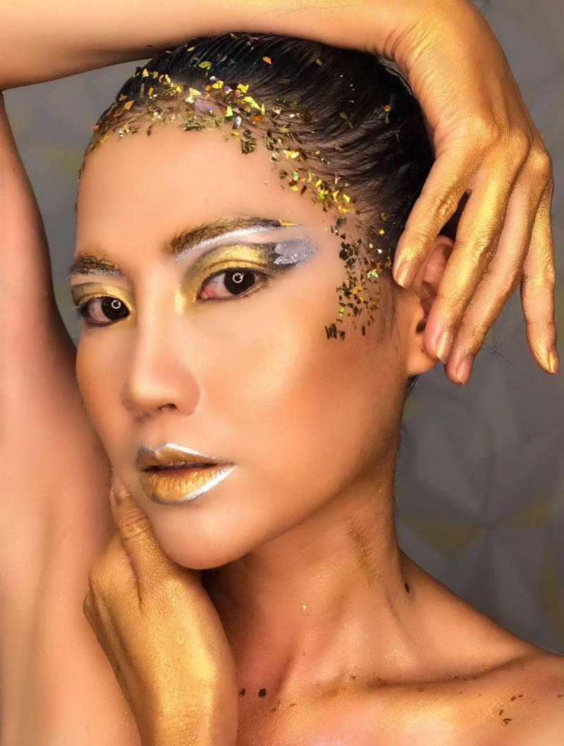 Make up Donle