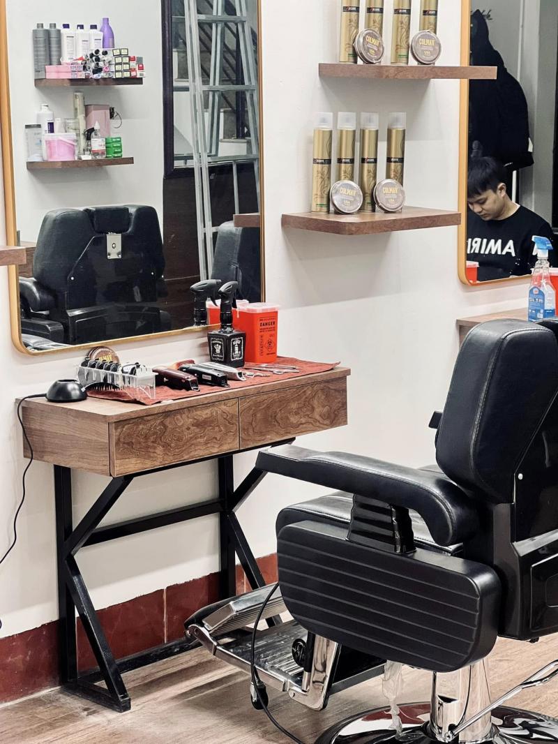 Men's Barber Shop
