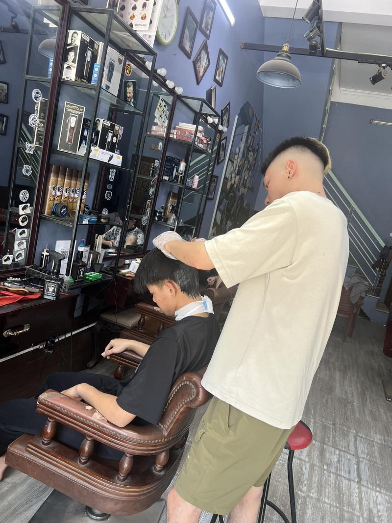 Men's Barber Shop