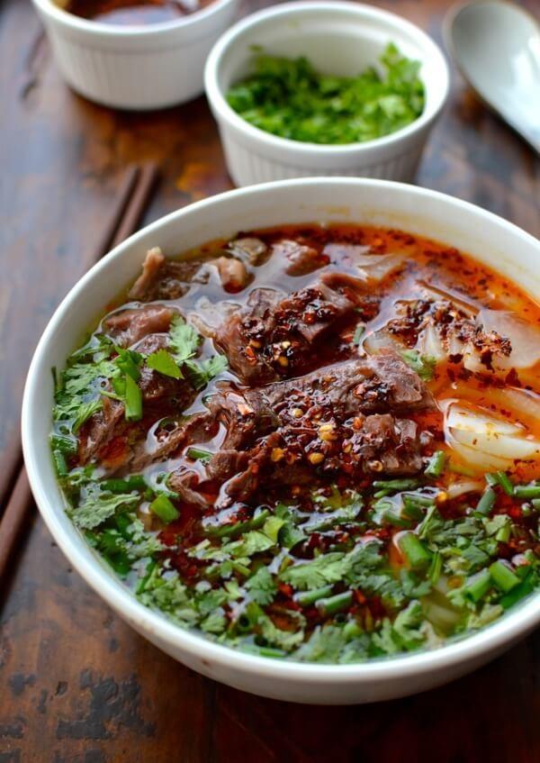 Mì bò Lan Châu