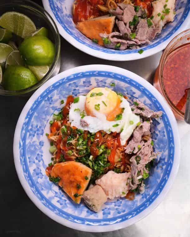 Mì trộn cô Dung