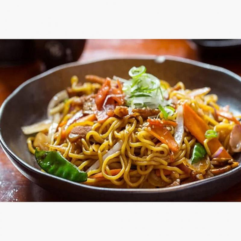 Mì xào Yakisoba ăn liền Men Sunaoshi 410g