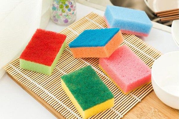 Miếng bọt biển rửa chén bát dễ mang mầm bệnh