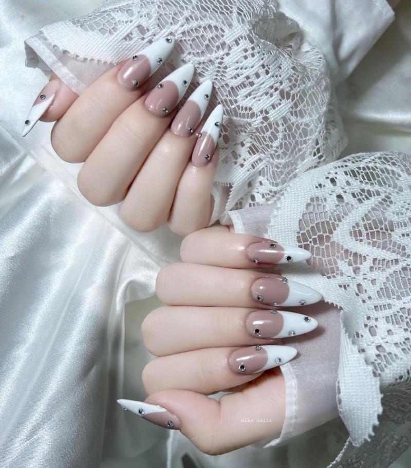 Mika nails
