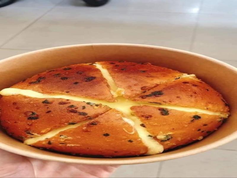 Minh Hoàng Bakery
