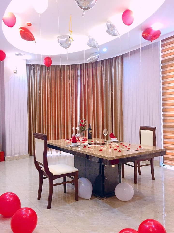 Minh Nguyệt Restaurant
