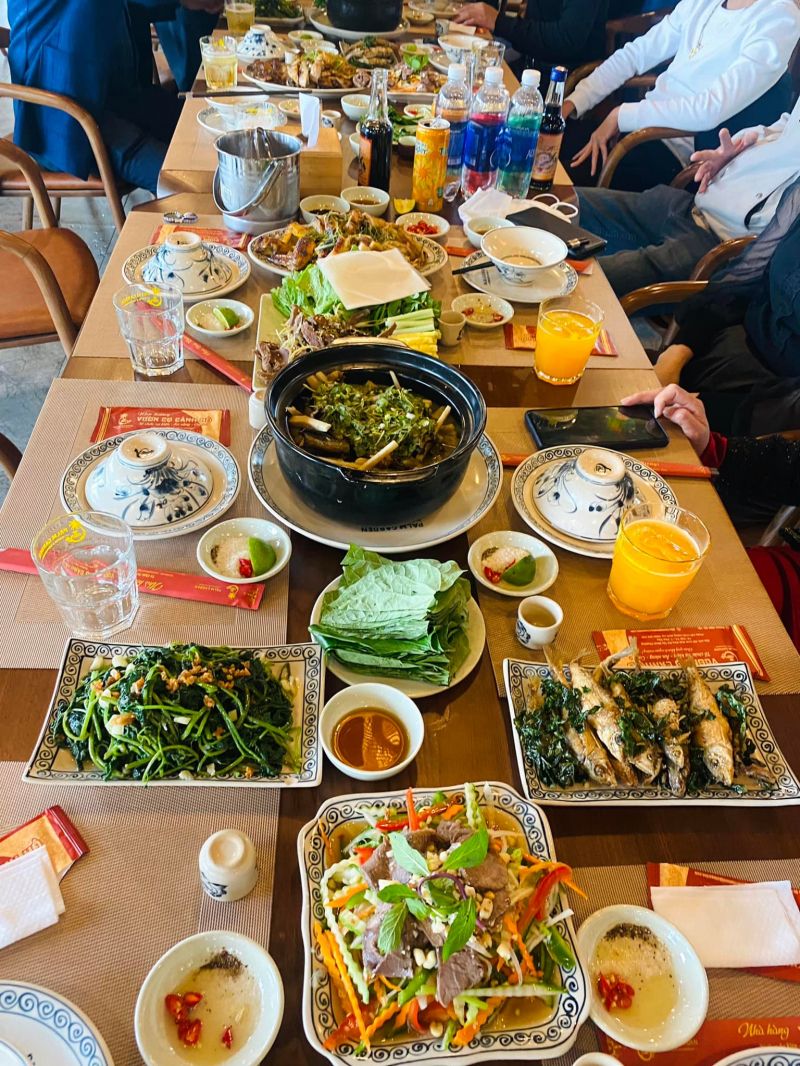 Minh Phương Palm Garden Coffee & Restaurant