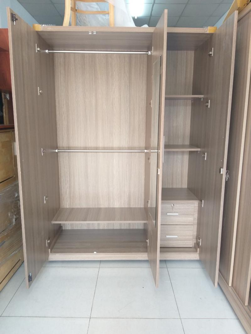 Tránh mở tủ vào ngày Tết