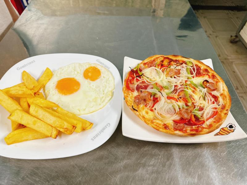 Momma Roza’s Pizza