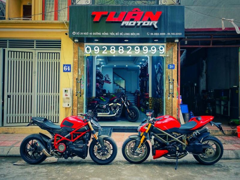 Motor store