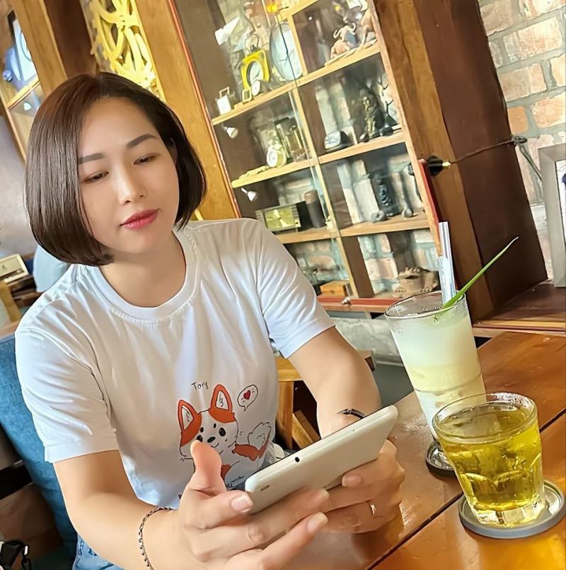Ms Ngô Hồng Phương