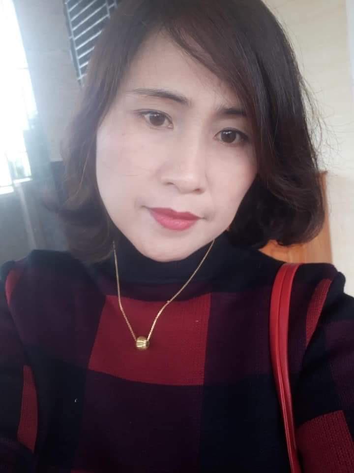 Ảnh chân dung nhà thơ Hồ Thị Hiền