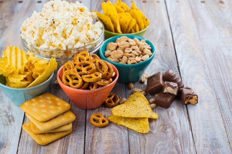 Lời khuyên mua sắm Tết tiết kiệm mà vẫn đầy đủ cho gia đình