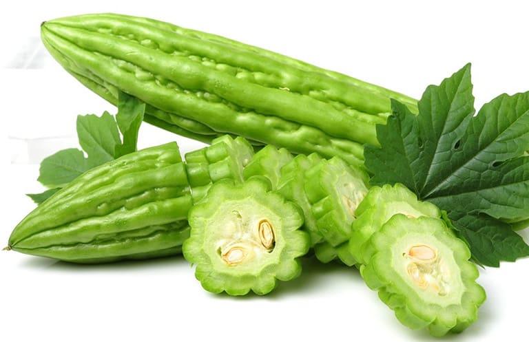 Mướp đắng có tác dụng trị hôi nách