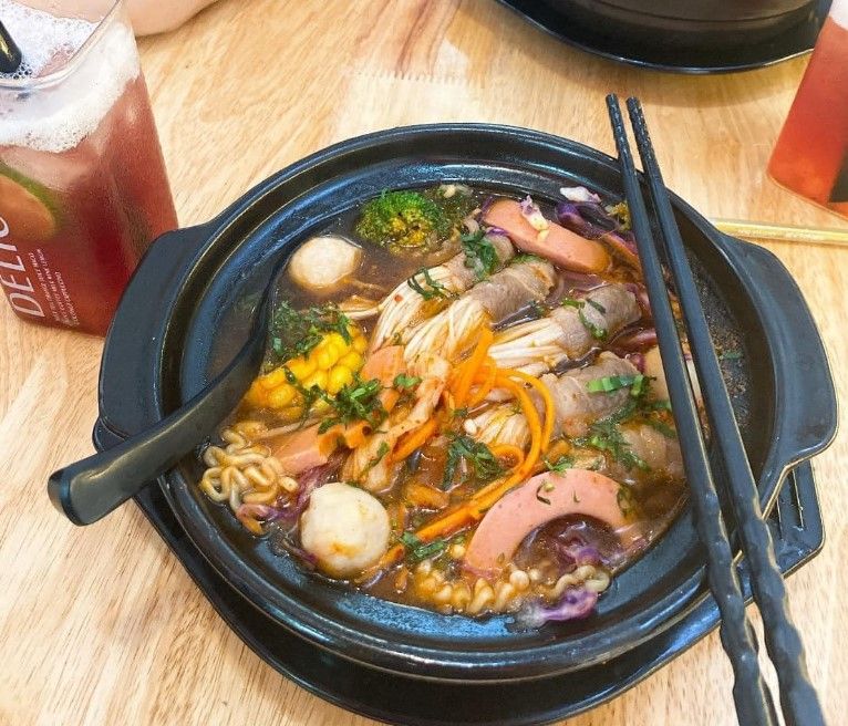 Mỳ Cay Jumbo