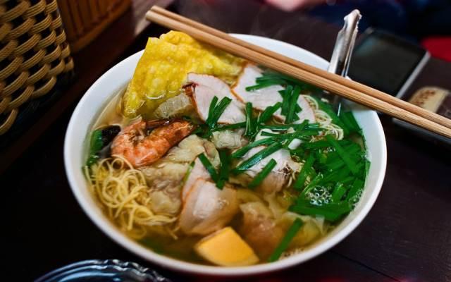 Mỳ vằn thắn Hàng Chiếu
