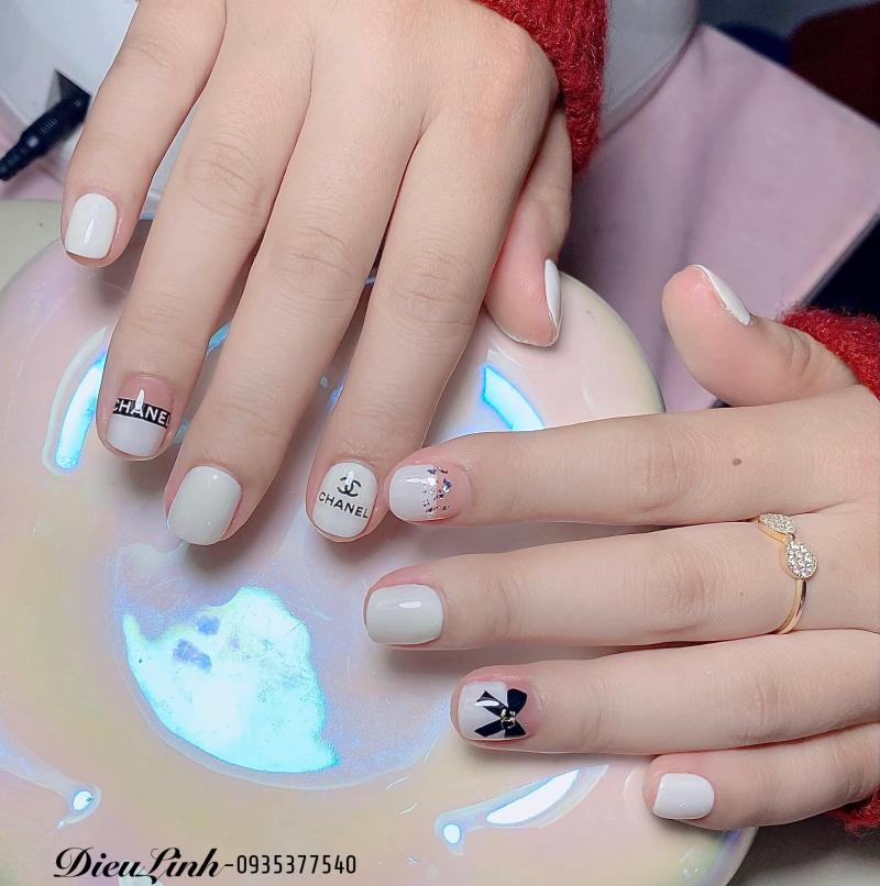 Nail Diệu Linh