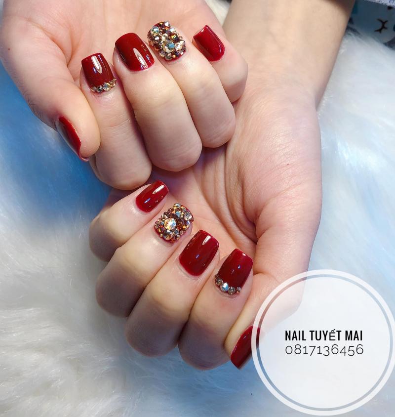 Nail Tuyết Mai