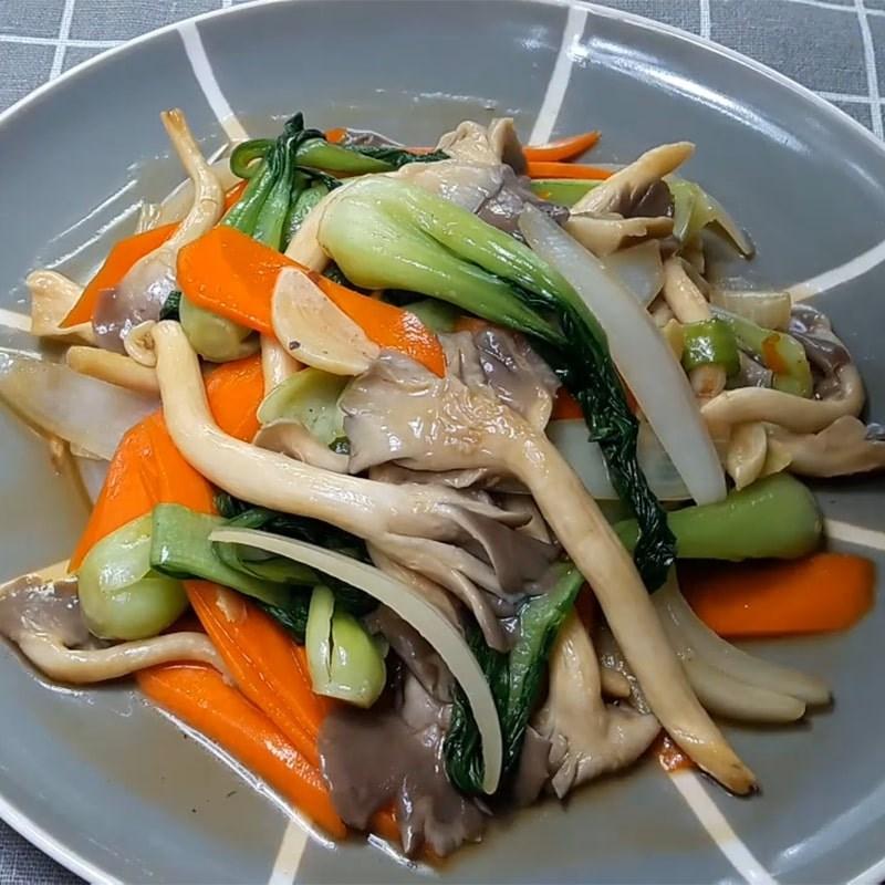 Nấm bào ngư xào cải thìa