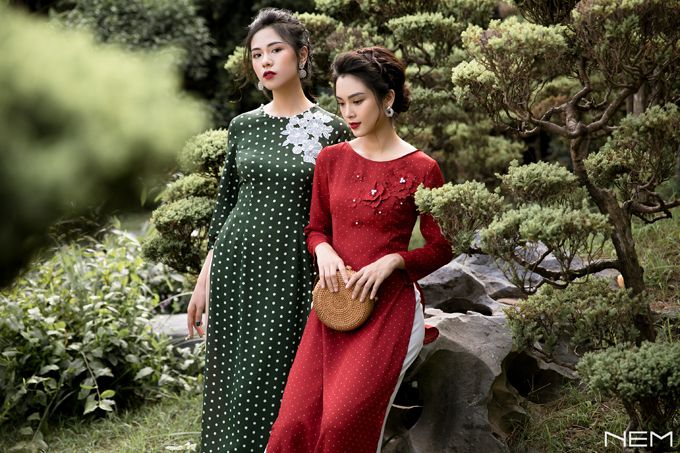 NEM được thiết kế với phong cách nhã nhặn, thanh lịch, chất liệu vải rất bền và đẹp